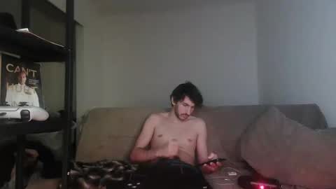 isaiahf24 online show from 04-19-26, 12:37