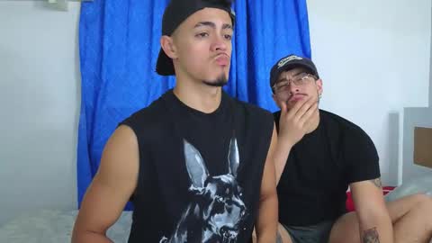 isais hunt online show from 11-08-25, 02:34