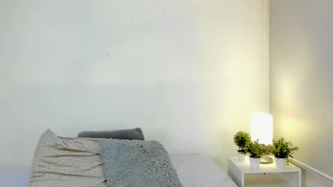 isameow online show from 02-21-25, 03:23