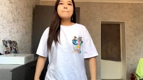 isascullark online show from 03-11-26, 07:03