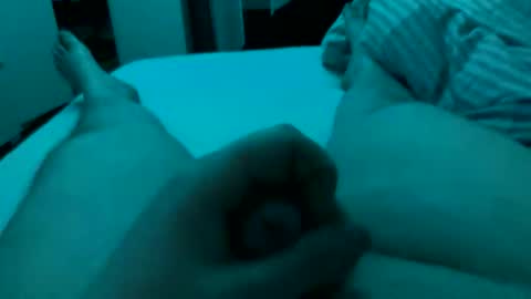 Snapshot of ischam12 chatting on 12-15-25, 07:29 ischam12 online show from 12-15-25, 07:29