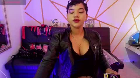 isabela online show from 11-05-25, 11:16