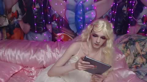 Sele online show from 12-04-25, 10:07