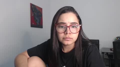 Emma online show from 02-09-25, 03:22