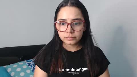 Emma online show from 03-10-25, 03:01