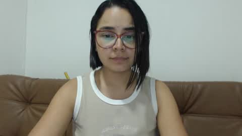 Emma online show from 09-12-25, 03:17