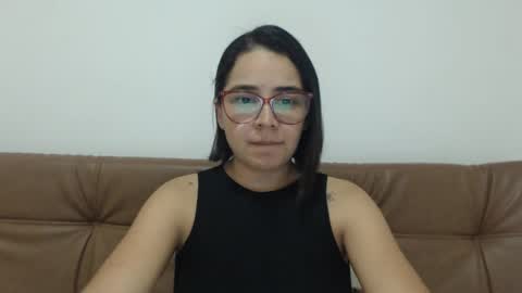 Emma online show from 09-21-25, 01:18