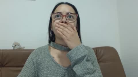 Emma online show from 10-16-25, 03:51