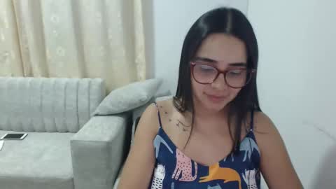 Snapshot of isemma chatting on 03-16-26, 01:55 Emma online show from 03-16-26, 01:55