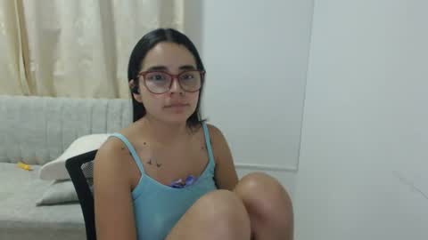 Emma online show from 05-14-26, 03:57