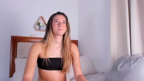 Snapshot of ishabellalopez chatting on 02-13-25, 05:26 ishabellalopez online show from 02-13-25, 05:26