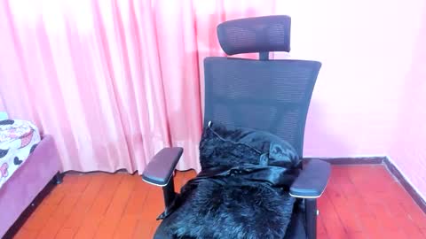 Ishanyfalak online show from 12-21-25, 05:31