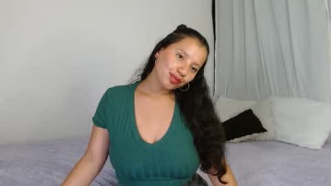 Snapshot of isis_cb17 chatting on 02-15-25, 11:14 Isis online show from 02-15-25, 11:14