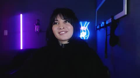 Ana Maria online show from 02-07-25, 01:11