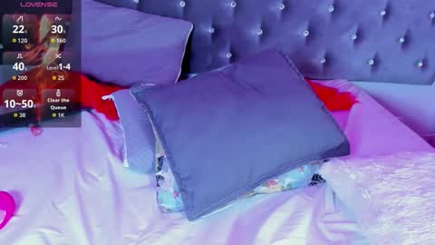 Isis  online show from 10-16-25, 09:43