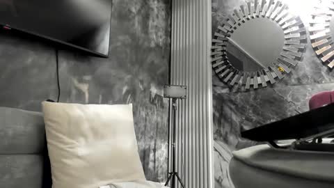 Isis online show from 09-20-25, 05:58