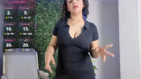 isla_hunter85 online show from 06-12-26, 04:28