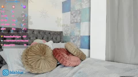 Isla Blue online show from 04-06-26, 04:46