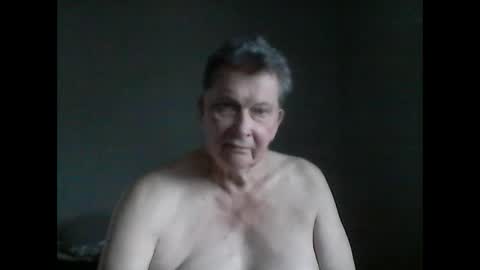 Snapshot of island625103 chatting on 02-25-25, 09:02 island625103 online show from 02-25-25, 09:02