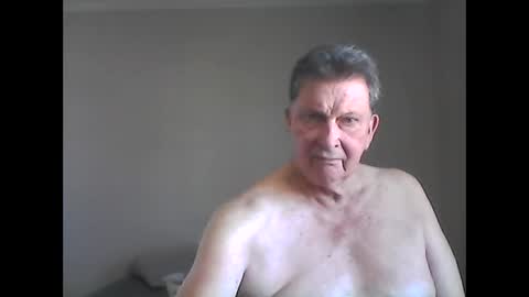 Snapshot of island625103 chatting on 03-02-25, 08:29 island625103 online show from 03-02-25, 08:29