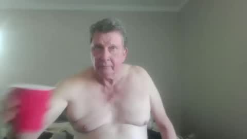 Snapshot of island625103 chatting on 09-26-25, 07:07 island625103 online show from 09-26-25, 07:07