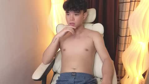 Nathaniel online show from 03-06-26, 03:25