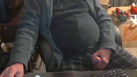 Snapshot of islandduke chatting on 01-24-25, 02:07 Duke online show from 01-24-25, 02:07