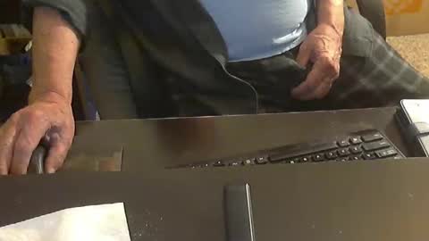 Snapshot of islandduke chatting on 11-30-25, 01:48 Duke online show from 11-30-25, 01:48