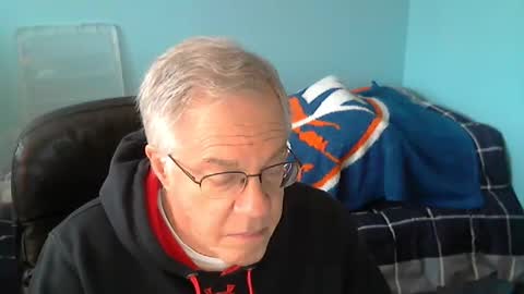 Snapshot of islesman22 chatting on 01-18-25, 03:38 islesman22 online show from 01-18-25, 03:38