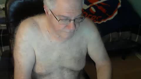 Snapshot of islesman22 chatting on 09-18-25, 09:44 islesman22 online show from 09-18-25, 09:44