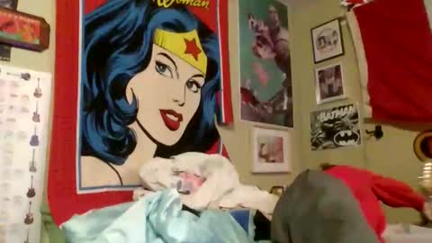 Snapshot of isntthisbreezemellow chatting on 12-13-25, 11:21 isntthisbreezemellow online show from 12-13-25, 11:21