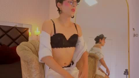 Isol online show from 04-18-26, 08:09