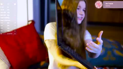 Snapshot of isoull chatting on 09-12-25, 07:03 Im Lis - online show from 09-12-25, 07:03