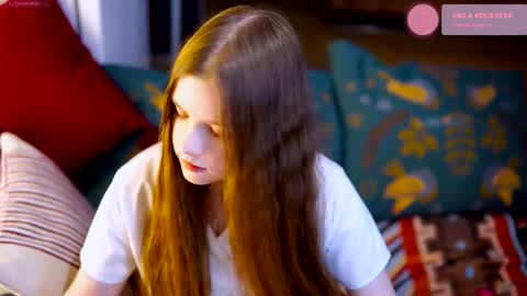 Snapshot of isoull chatting on 10-23-25, 06:06 Im Lis - online show from 10-23-25, 06:06