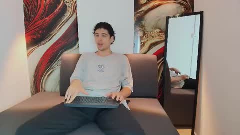 Israel online show from 11-04-25, 07:46