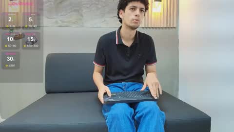 Israel online show from 11-12-25, 12:38