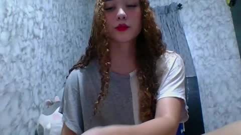 Snapshot of issa30213 chatting on 12-22-24, 02:06 Issa online show from 12-22-24, 02:06