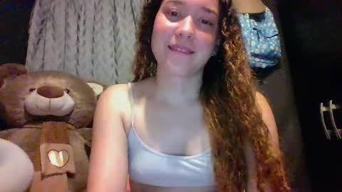 Snapshot of issa30213 chatting on 11-04-25, 06:23 Issa online show from 11-04-25, 06:23