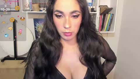 INSTAGRAM issabella18   TWITTER issa latin online show from 02-16-26, 05:25