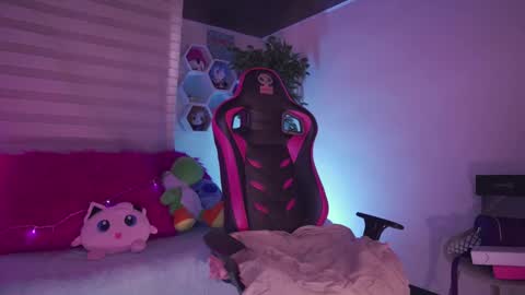 Snapshot of issa_monterrey chatting on 09-08-25, 08:52 ISSA online show from 09-08-25, 08:52