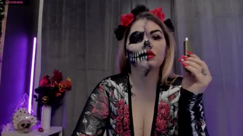 Alisa online show from 10-31-25, 06:47