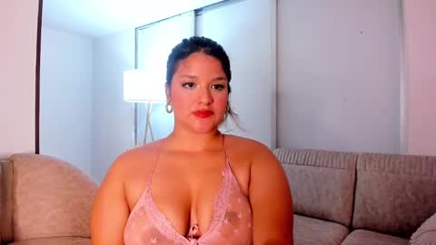 Issabela online show from 02-27-25, 08:39