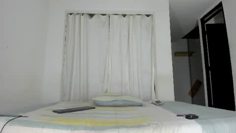 Isabella  online show from 06-11-26, 08:01
