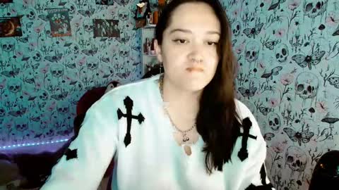 Yiz online show from 10-26-25, 09:26