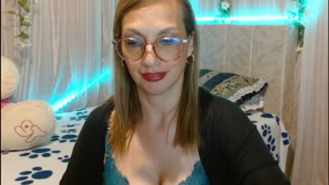 Snapshot of italagomez chatting on 01-11-25, 10:51 Itala Gomez online show from 01-11-25, 10:51