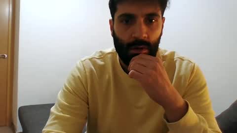 italianboybcn online show from 12-28-24, 10:36