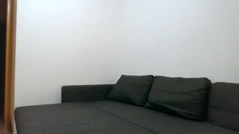 italianboybcn online show from 01-08-25, 08:06