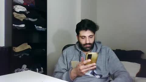 italianboybcn online show from 01-10-25, 11:39