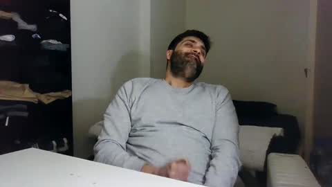 italianboybcn online show from 01-14-25, 09:51