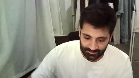 italianboybcn online show from 09-11-25, 10:54